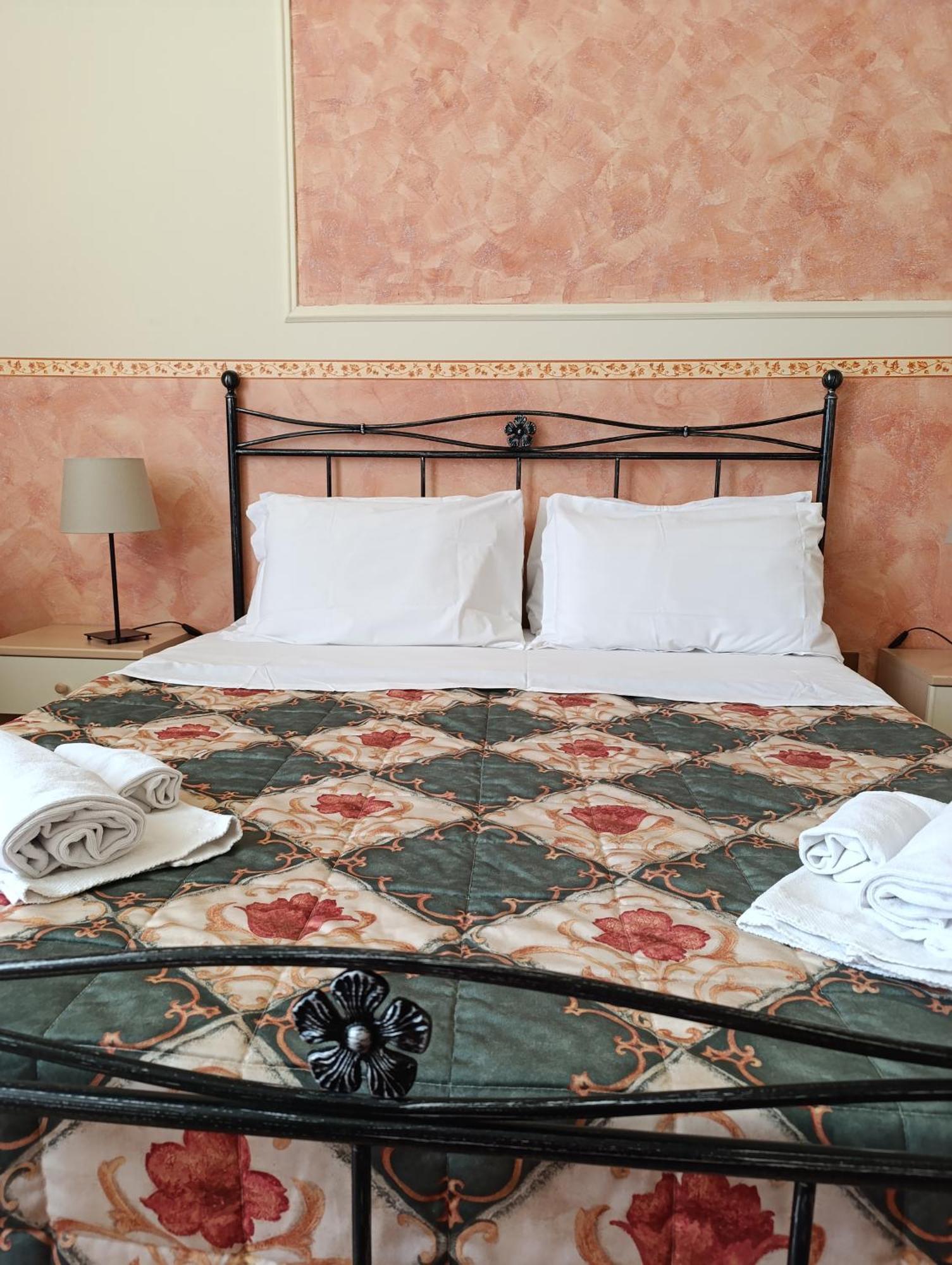 Hostel Il Tetto Melfi Zewnętrze zdjęcie